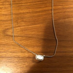Kendra Scott necklace